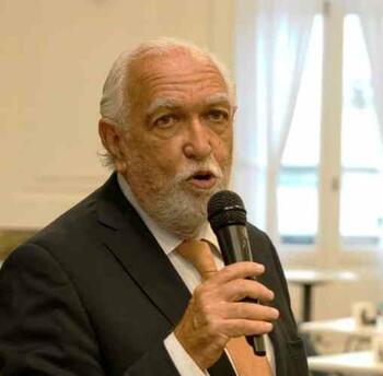 Dr. Ricardo Gil Lavedra FOTO: WEB Dr. Ricardo Gil Lavedra FOTO: WEB